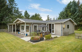 2 Bedroom Beautiful Home In Hals, Hals